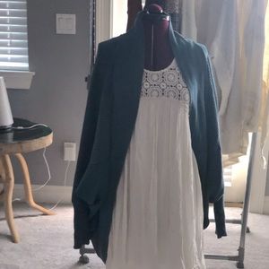 NWT Free People M/L Deva Shrug in Petrol